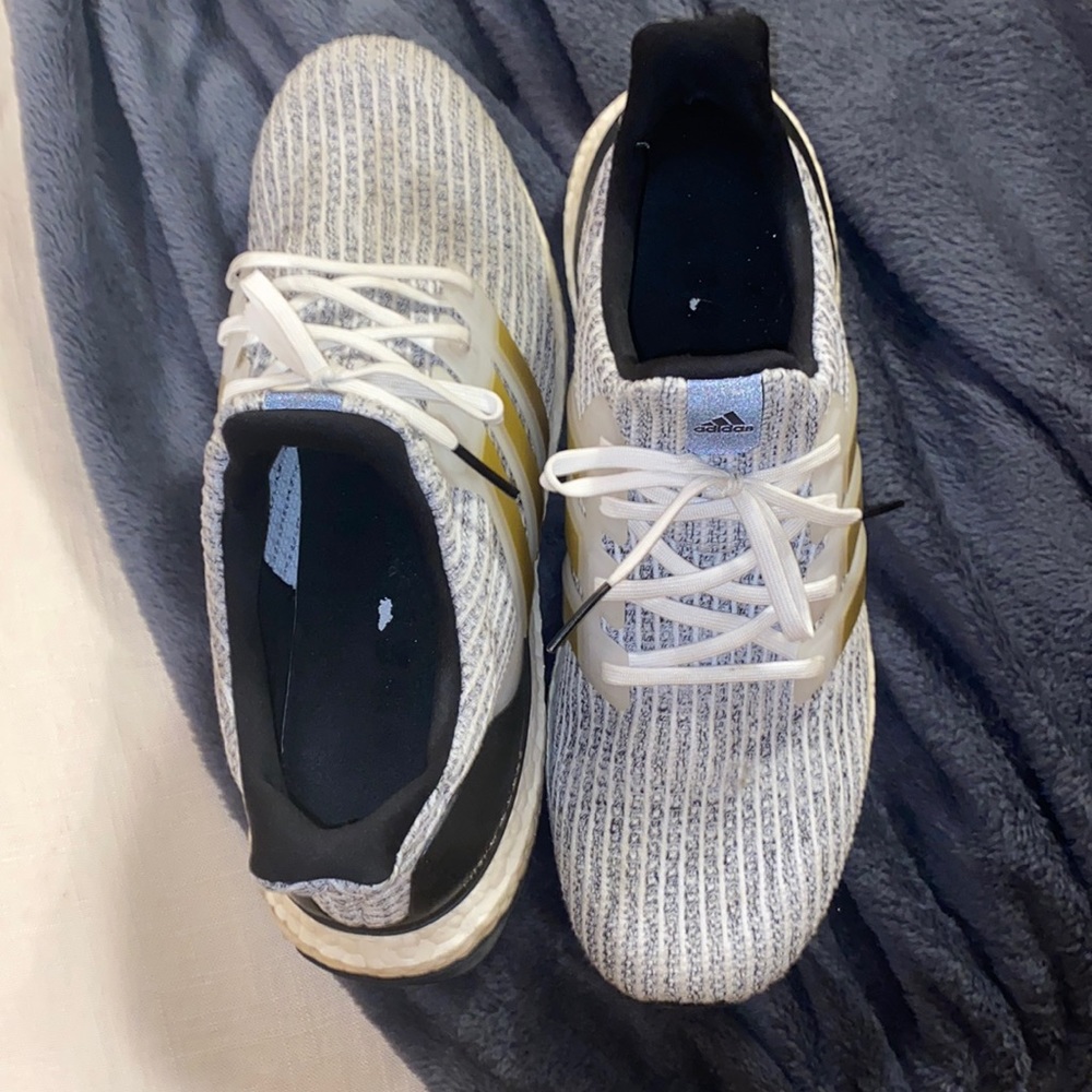 Mens Size 12 Adidas Ultra Boosts